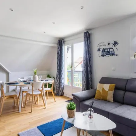 Comfortable With Sea View In Apartamento Cabourg